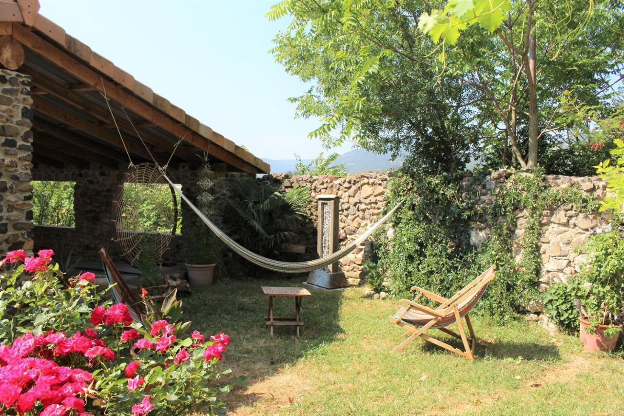 L'Attrape Reve Bed & Breakfast Saint-Vincent-de-Barres Exterior photo