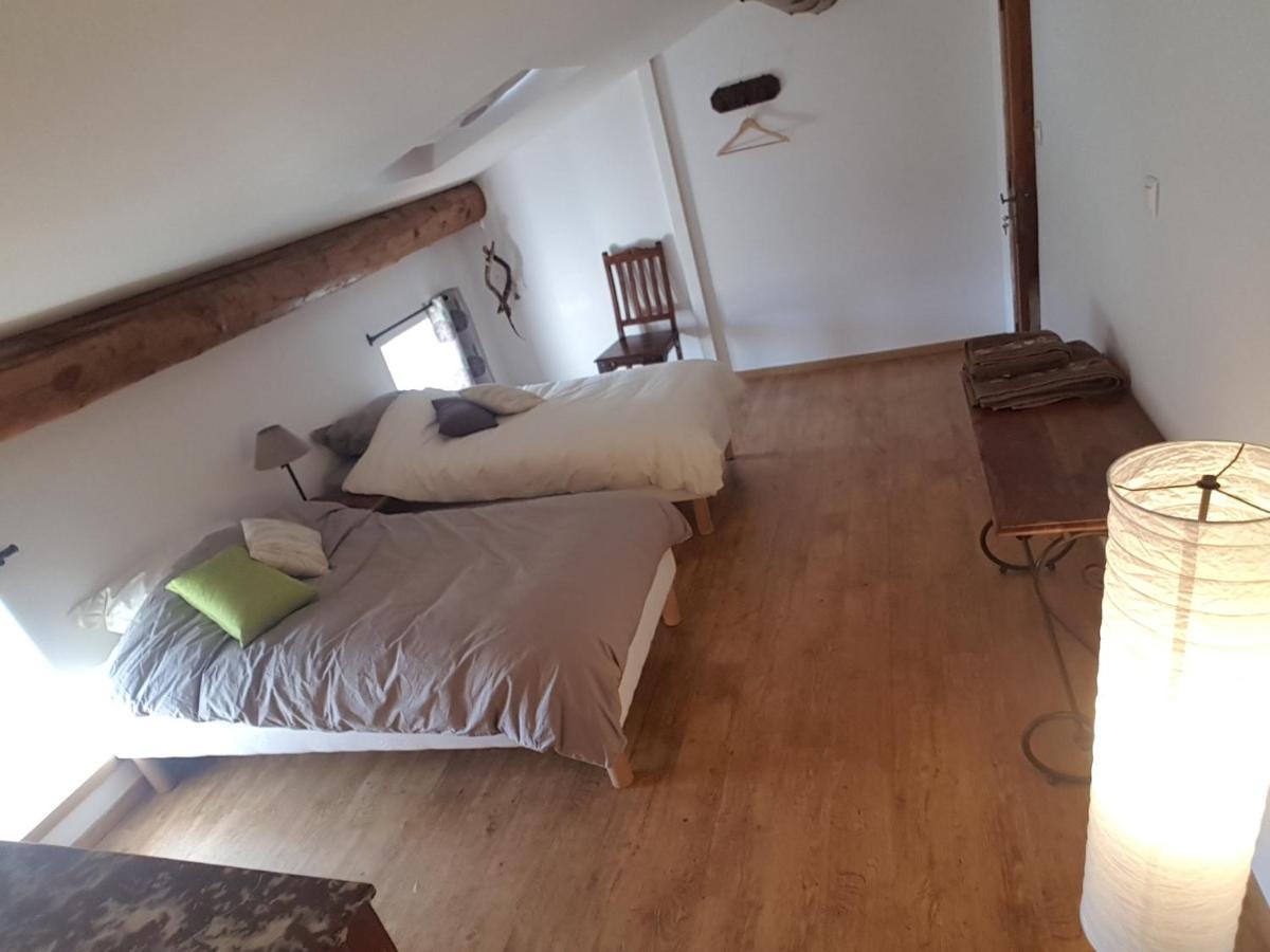 L'Attrape Reve Bed & Breakfast Saint-Vincent-de-Barres Exterior photo